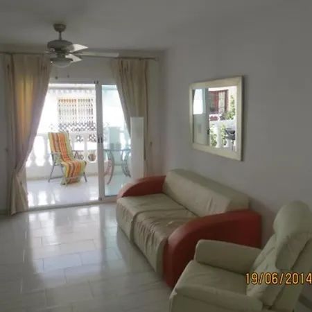 Carabeillo Near Beach Апартаменты Нерха